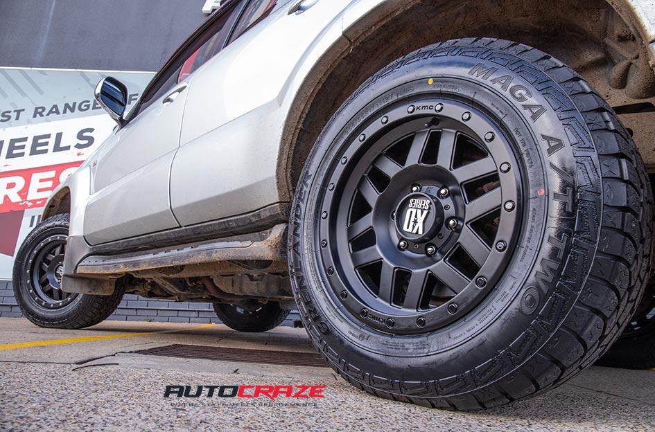 TOYOTA-PRADO-MACHETE-XD-SATIN-BLACK